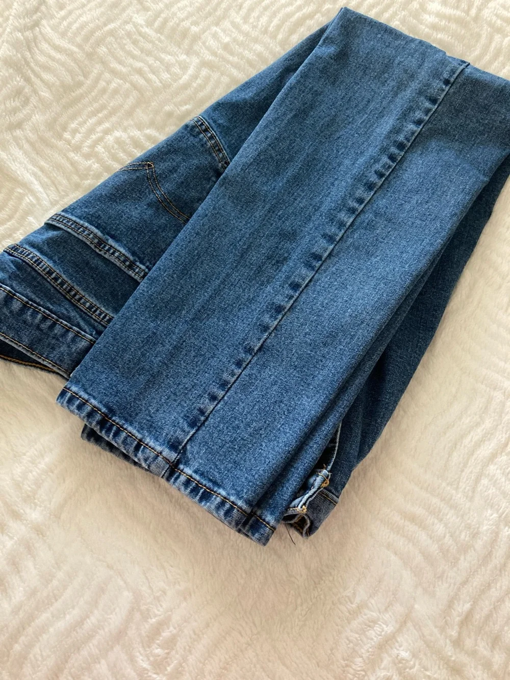 Levi's Straight Leg Men's Jeans in Denim Blue